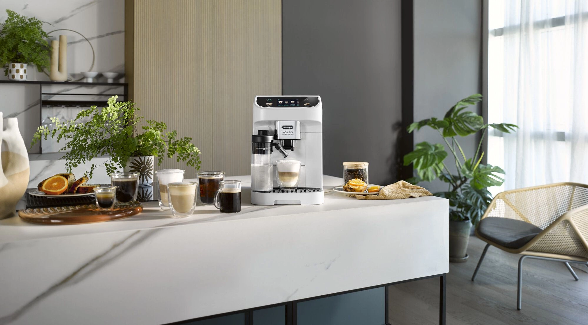 Кофемашина Delonghi Magnifica Plus ECAM 320.60.W белый, фото 5